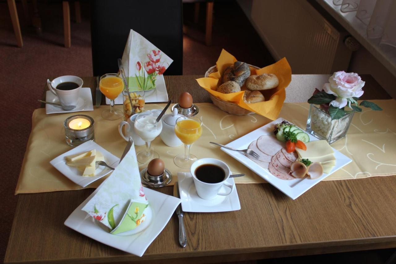 Cafe Zur Talsperre Hotel Chemnitz Bagian luar foto